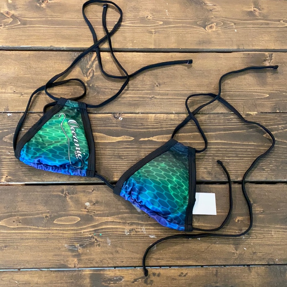 Bathing suit top